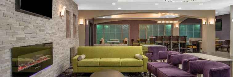 Lobby La Quinta Inn & Suites Atlanta Stockbridge