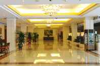 Lobi Golden Sea View Hotel Haikou