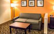 Common Space 3 Comfort Suites Bluffton