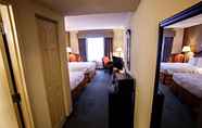 Kamar Tidur 3 Country Inn Suites By Radisson Harrisburg West Pa