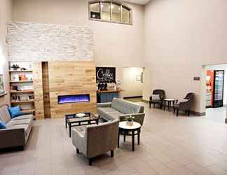 Sảnh chờ 2 Country Inn Suites By Radisson Harrisburg West Pa