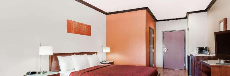 Lain-lain Days Inn & Suites by Wyndham Marquez