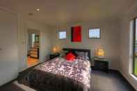 Bedroom Rosebank Cottage Collection