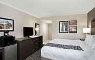 Bedroom 2 La Quinta Inn & Suites Indianapolis Downtown