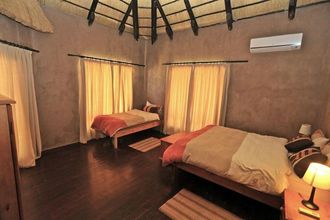 Bedroom 4 Solitaire Guest Farm