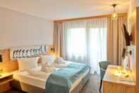 Bedroom Erlebnis Hotel Chiemgauer Hof