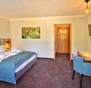 Bedroom 5 Erlebnis Hotel Chiemgauer Hof