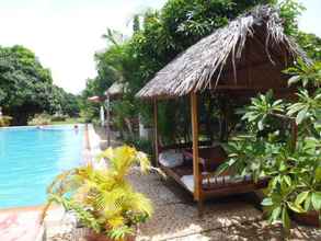 Kolam Renang 4 Malibu Bungalows