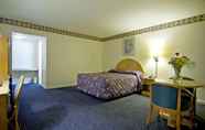 Kamar Tidur 2 Americas Best Value Inn-Wethersfield/Hartford