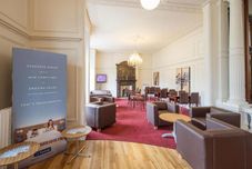 大廳 Travelodge Tunbridge Wells