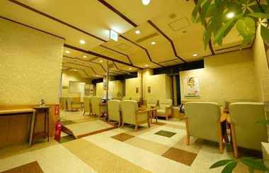 Lobi 2 Hotel Route Inn Nagaoka Ekimae