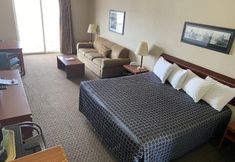 Bilik Tidur 3 Siletz Bay Lodge