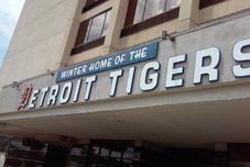 Luar Bangunan Imperial Swan Hotel & Suites Lakeland