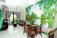 Ruang untuk Umum Holiday Apartment at Kondo Istana