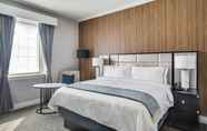 Kamar Tidur 7 The Sire Hotel Lexington,Tapestry Collection by Hi