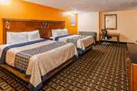 Bedroom SureStay Hotel by Best Western Lincoln