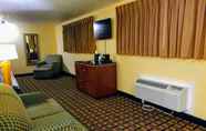 Bedroom 6 SureStay Hotel by Best Western Lincoln