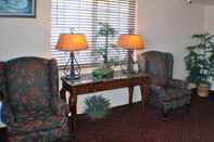 Lobby Americas Best Inns & Suites-Lincoln City