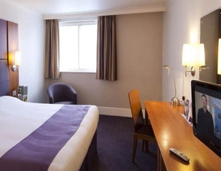 Kamar Tidur 2 Premier Inn Castleford M62 Jct 32