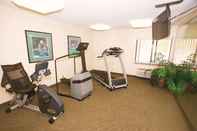 Fitness Center La Quinta Inn Milwaukee West Brookfield