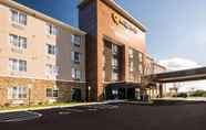 Exterior 5 La Quinta Inn & Suites by Wyndham Montgomery