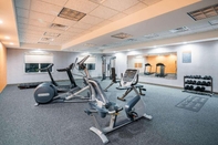 Fitness Center La Quinta Inn & Suites by Wyndham Montgomery