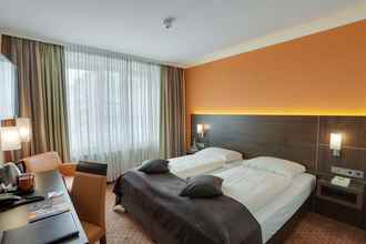 Bedroom 4 AWA Hotel