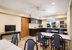 Others 3 Days Inn by Wyndham Mackinaw City/Bridgeview Area