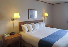 Others 6 Days Inn by Wyndham Mackinaw City/Bridgeview Area