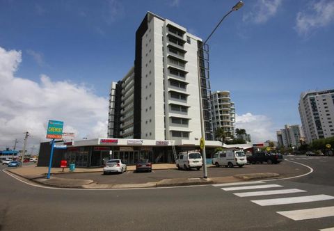 Others Maroochy Sands