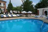 Swimming Pool Glen Cove Mansion