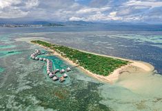 Nearby View and Attractions 4 Escapade Island Resort