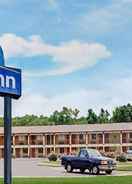 EXTERIOR_BUILDING Days Inn by Wyndham Newport News