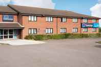 Bangunan Travelodge Bristol Severn View M48