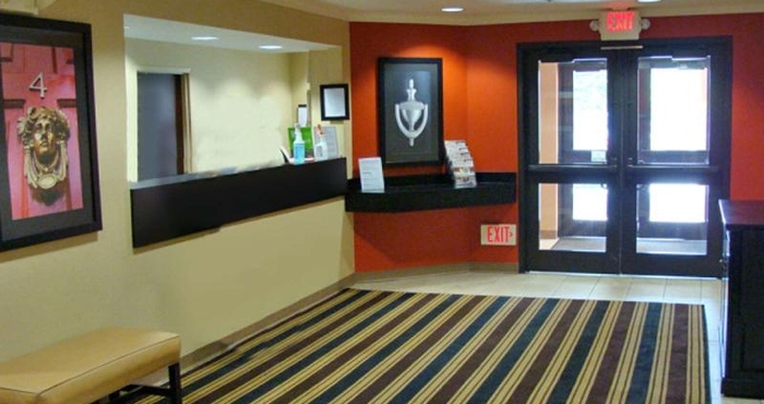 Lobby Extended Stay America - Elizabeth - Newark Airport