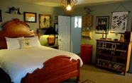 Kamar Tidur 5 Yosemite Bug Rustic Mountain Resort