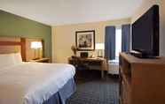 Bedroom 6 Canadas Best Value Inn Toronto