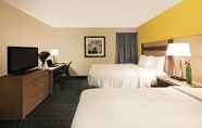 ห้องนอน 3 Canadas Best Value Inn Toronto