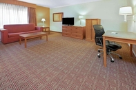 Common Space La Quinta Inn & Suites by Wyndham SLC - Layton