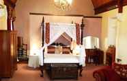 Kamar Tidur 6 Abbey of the Roses