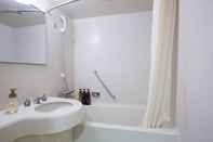 Toilet Kamar Hotel Sunroute New Sapporo