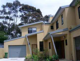 Exterior 2 Cottages for Two