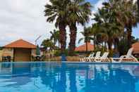 Kolam Renang Mandurah Holiday Village