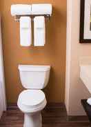 BATHROOM Extended Stay America - Providence - Warwick