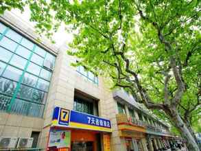 Exterior 4 7 Days Inn Shanghai Damuqiao Subway Station Branch