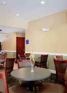 RESTAURANT Microtel Inn & Suites By Wyndham Panama City