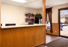 ล็อบบี้ 6 Americas Best Value Inn Pittsburg