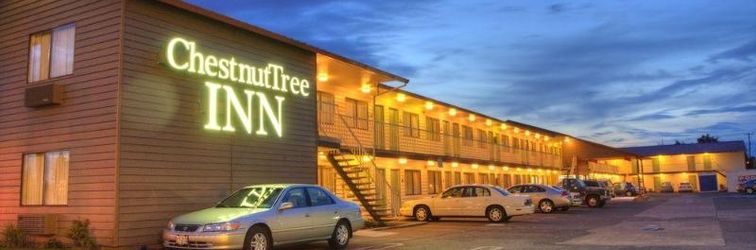Exterior Chestnut Tree Inn Portland