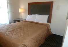 Bedroom 2 Chestnut Tree Inn Portland