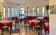 Restaurant 3 Hotel Santelia